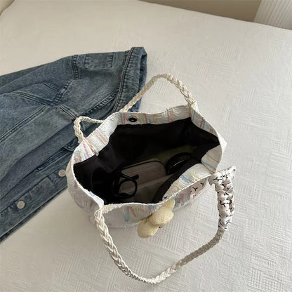 Elegant Flower Charm Shoulder Tote Bag – Stylish Women’s Handbag